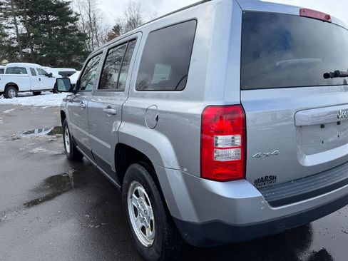 Used 2016 Jeep Patriot Sport w/ Power Value Group image 10