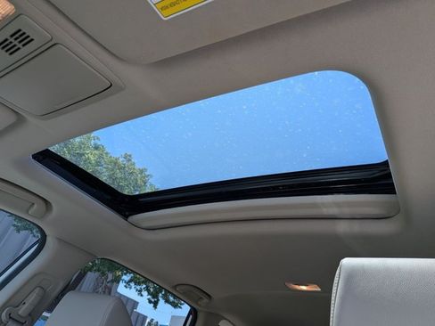 Used 2017 Honda CR-V EX-L image 17