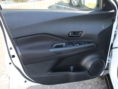 Certified 2025 Nissan Kicks Play S FWD image 13