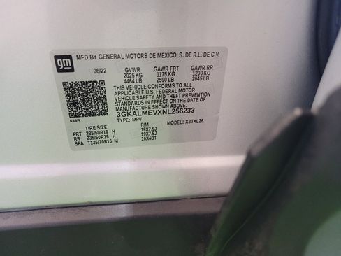 Used 2022 GMC Terrain SLE w/ Driver Convenience Package image 33