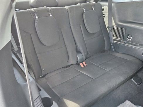 Used 2023 Ford Explorer XLT RWD image 13