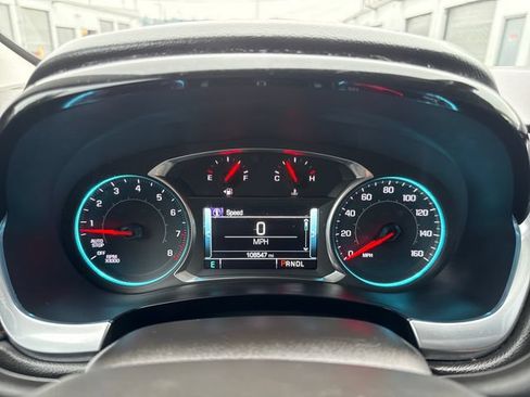 Used 2019 Chevrolet Traverse LT w/ LT Premium Package AWD/4WD image 12