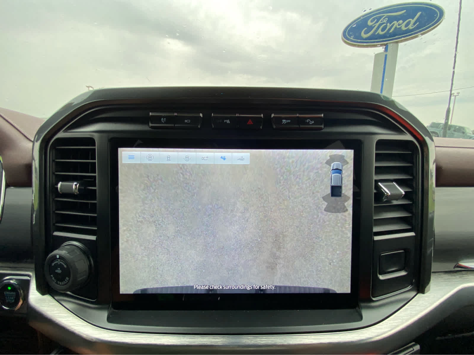 Used 2023 Ford F150 Lariat w/ Equipment Group 502A High AWD/4WD image 33