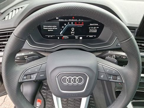 Used 2025 Audi SQ5 Premium Plus AWD/4WD image 4