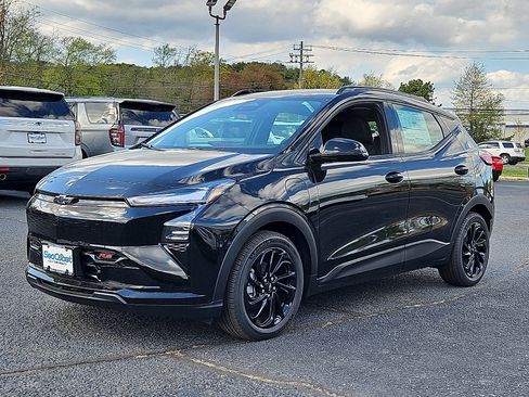 New 2027 Chevrolet Bolt RS FWD image 2