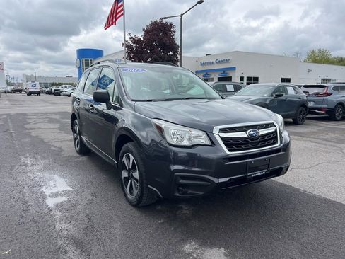 Used 2017 Subaru Forester 2.5i w/ Alloy Wheel Package AWD/4WD image 7