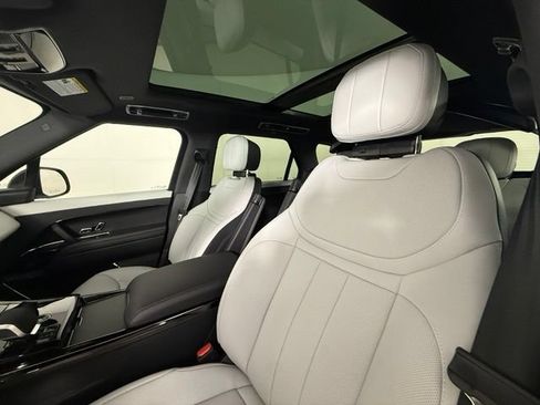 New 2026 Land Rover Range Rover Sport Dynamic SE AWD/4WD image 5