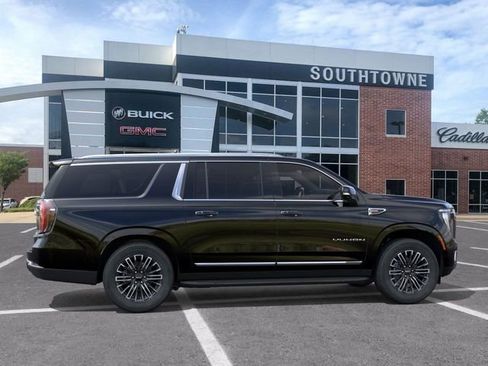 New 2026 GMC Yukon XL Elevation image 5