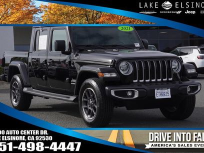 Used 2021 Jeep Gladiator Overland w/ Popular Equipment Package
