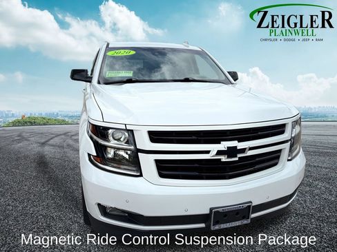 Used 2020 Chevrolet Tahoe Premier w/ RST 6.2L Performance Edition AWD/4WD image 8