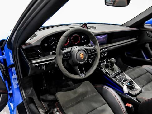 Used 2022 Porsche 911 Targa 4 GTS image 14