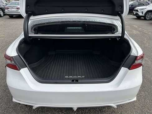 Certified 2023 Toyota Camry SE image 16