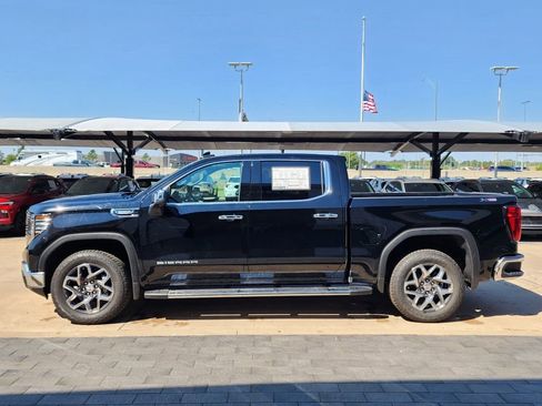 New 2026 GMC Sierra 1500 SLT w/ SLT Premium Plus Package AWD/4WD image 7