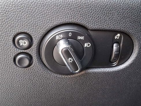 Used 2022 MINI Cooper S w/ Signature Upholstery Package image 18