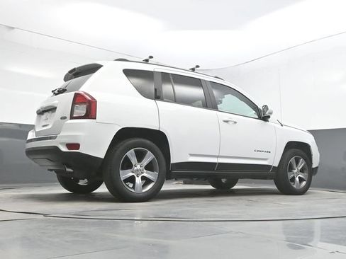 Used 2017 Jeep Compass High Altitude AWD/4WD image 40