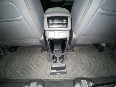 Used 2024 Subaru Ascent Onyx Edition AWD/4WD image 29
