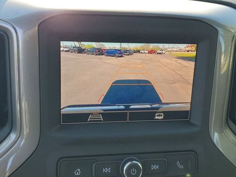 New 2025 GMC Sierra 2500 Pro w/ Convenience Package image 18