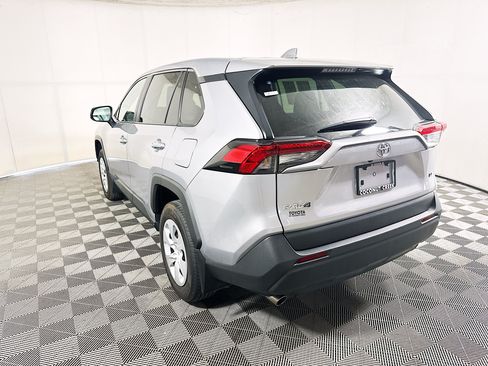 Used 2025 Toyota RAV4 LE FWD image 5