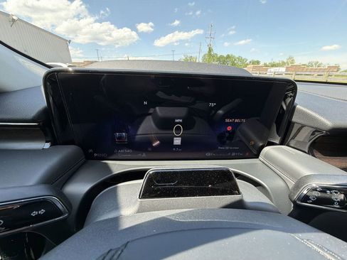 New 2026 Lincoln Aviator Reserve AWD/4WD image 7