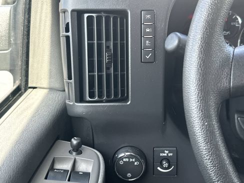 Used 2025 GMC Savana 2500 w/ Driver Convenience Package RWD image 21