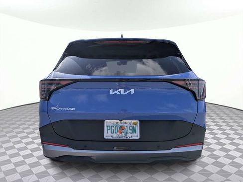 Used 2026 Kia Sportage EX w/ EX Panorama Roof Package FWD image 4