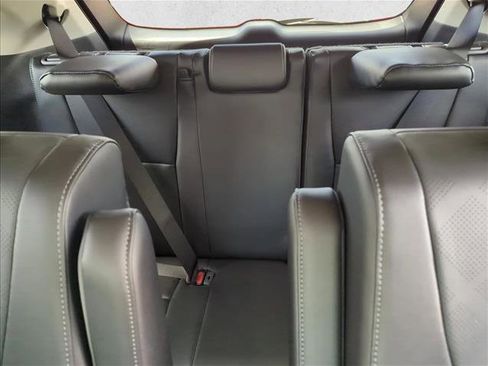 New 2026 Toyota Highlander Platinum AWD/4WD image 12