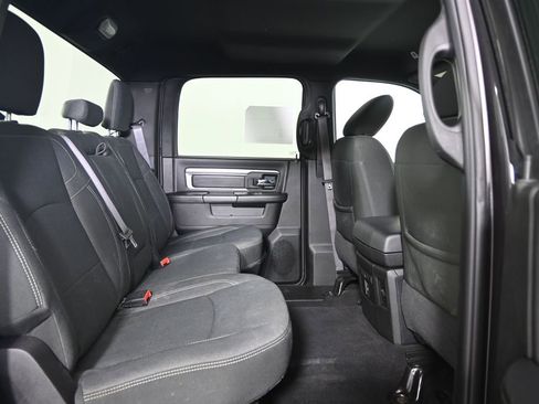 Used 2024 RAM 1500 Classic Warlock AWD/4WD image 16