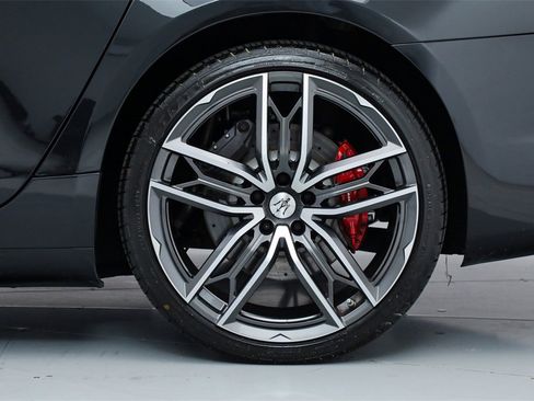 Used 2022 Maserati Quattroporte Modena image 25