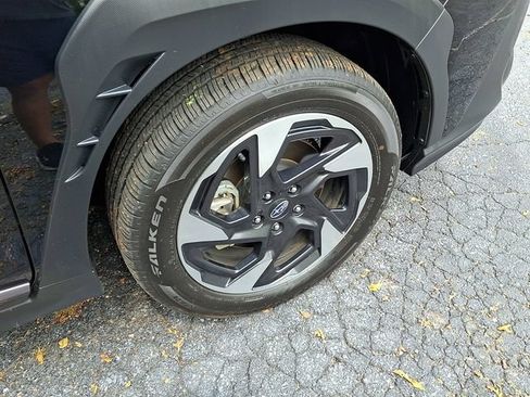 Certified 2024 Subaru Crosstrek 2.5i Limited w/ Crosstrek Mirror Package AWD/4WD image 12