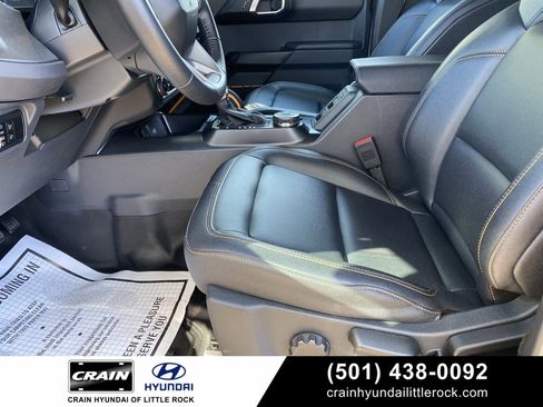 Used 2024 Ford Bronco Badlands image 27