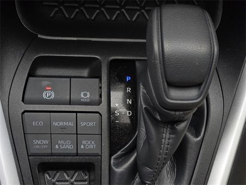 Used 2024 Toyota RAV4 XLE image 23