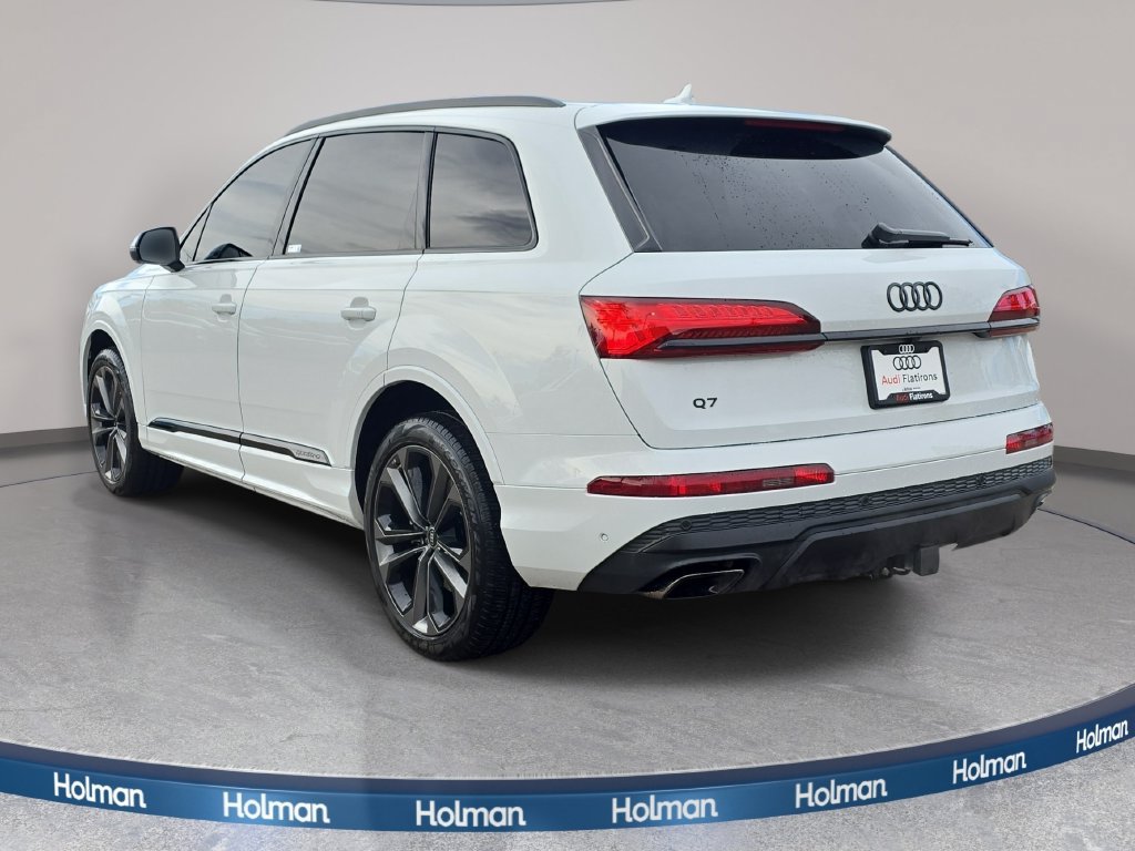 Used 2025 Audi Q7 3.0T Premium Plus AWD/4WD image 8
