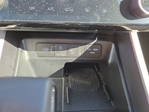 Used 2025 Hyundai Tucson SEL AWD/4WD image 16