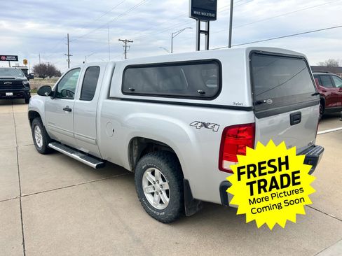 Used 2011 GMC Sierra 1500 SLE w/ Power Tech Package image 3