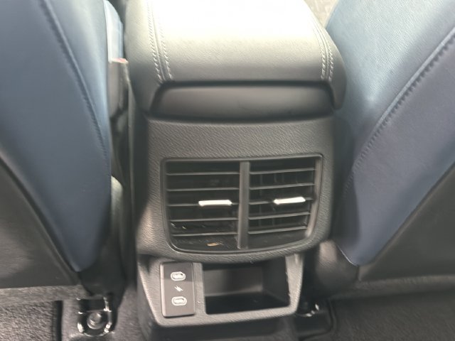 Used 2025 Kia Seltos S FWD image 16