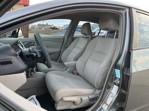 Used 2010 Honda Insight EX image 17