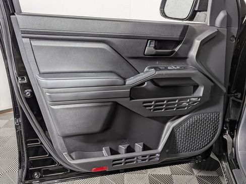 New 2026 Toyota Tacoma SR image 8