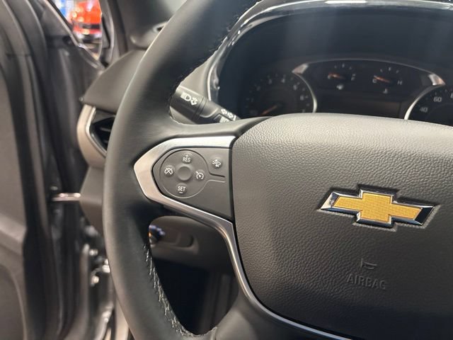 Used 2023 Chevrolet Traverse LT FWD image 16