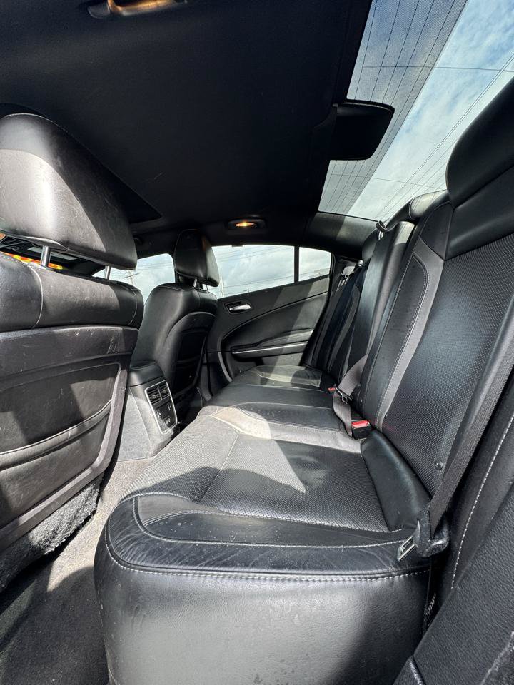 Used 2020 Dodge Charger SXT w/ Leather Interior Group RWD image 15