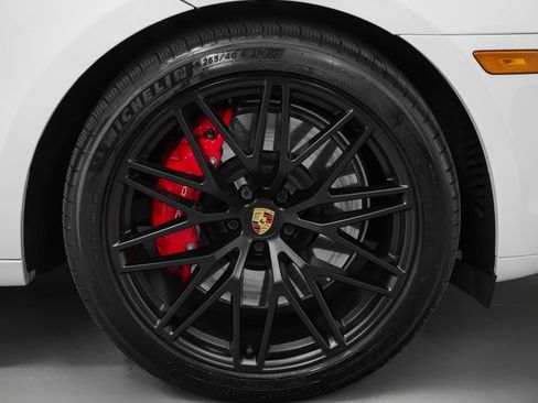 Used 2022 Porsche Macan GTS image 17