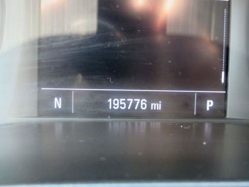 Used 2021 Chevrolet Colorado W/T w/ Custom Special Edition RWD image 14