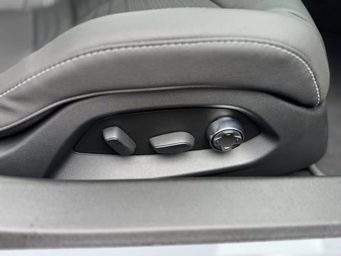 Used 2025 Chevrolet Corvette Z06 w/ Battery Protection Package image 50