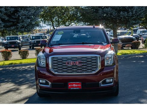 Used 2020 GMC Yukon Denali w/ Open Road Package AWD/4WD image 3