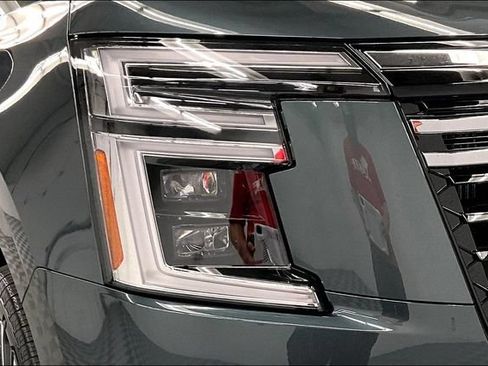 New 2026 Nissan Armada Platinum Reserve w/ Accent Package AWD/4WD image 15