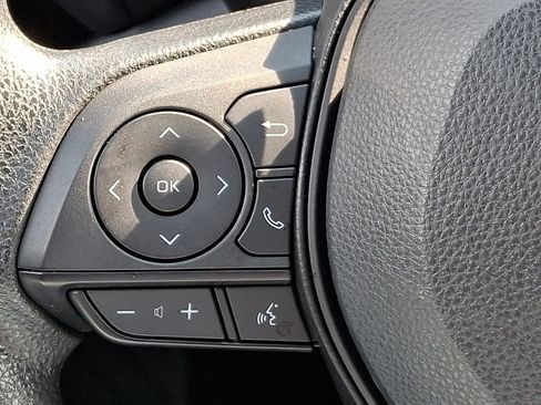 Used 2024 Toyota RAV4 LE AWD/4WD image 24