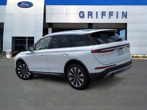 Used 2020 Lincoln Corsair Reserve w/ Equipment Group 201A FWD image 9