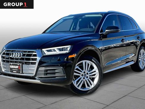 Used 2020 Audi Q5 Premium Plus image 1
