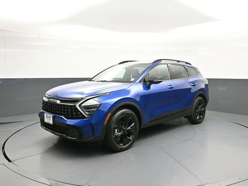 Certified 2025 Kia Sportage X-Line w/ Premium Package AWD/4WD image 10