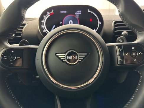 Used 2024 MINI Cooper Clubman S image 17