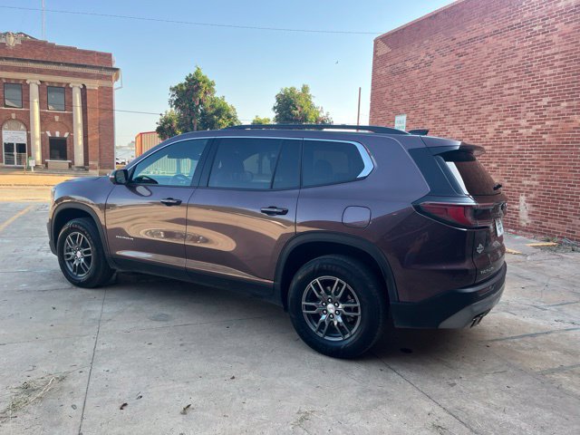 Used 2025 GMC Acadia Elevation FWD image 5